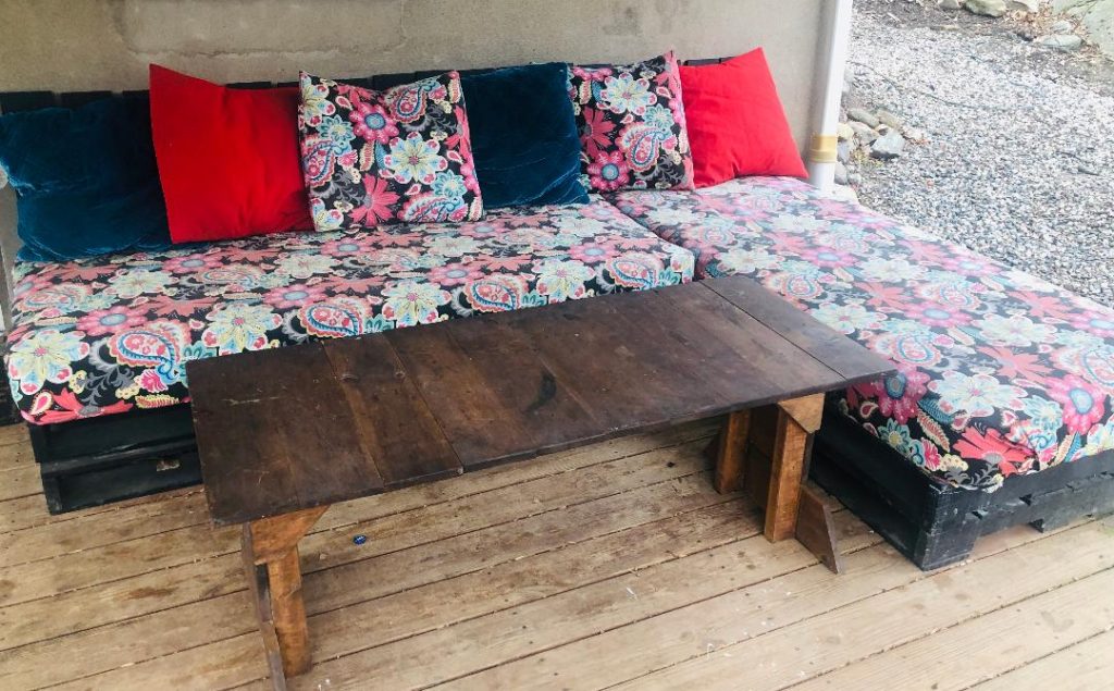 DIY home decor Pallet Couch